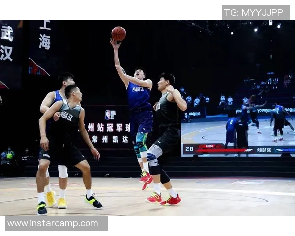 赛后分析：广州篮球队与成都篮球队的战术意识与表现对比探讨